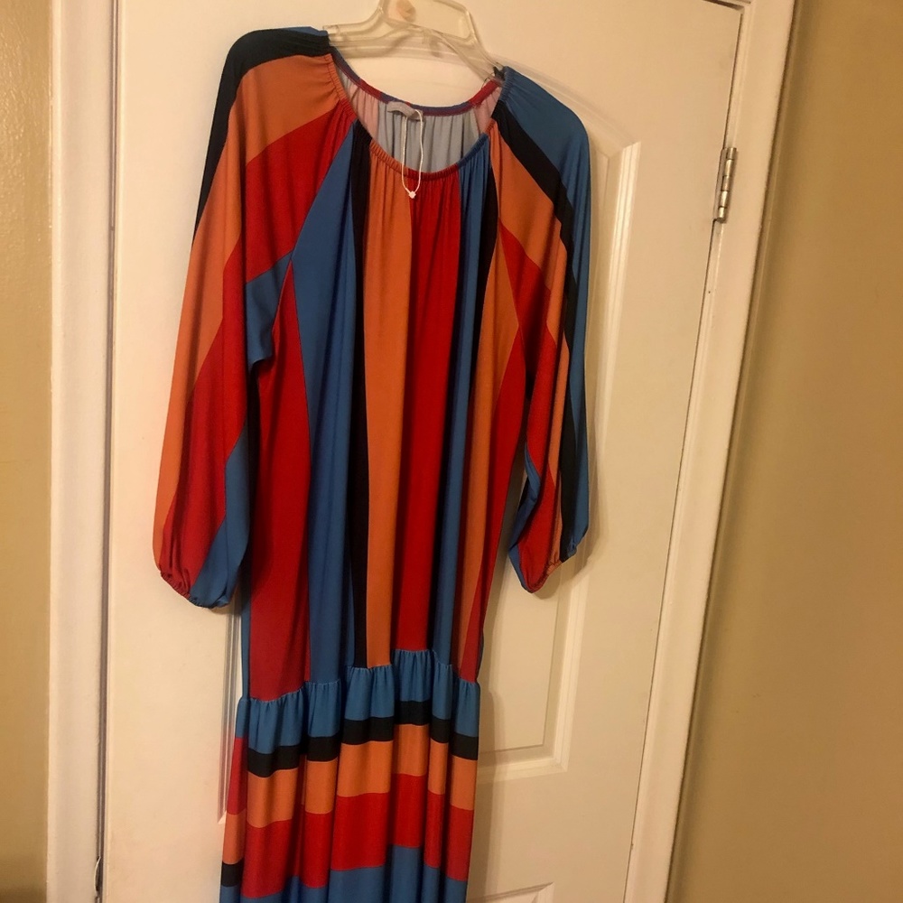 Maxi dress, new without tags